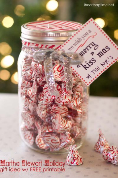 21 Homemade Holiday Mason Jar Gifts